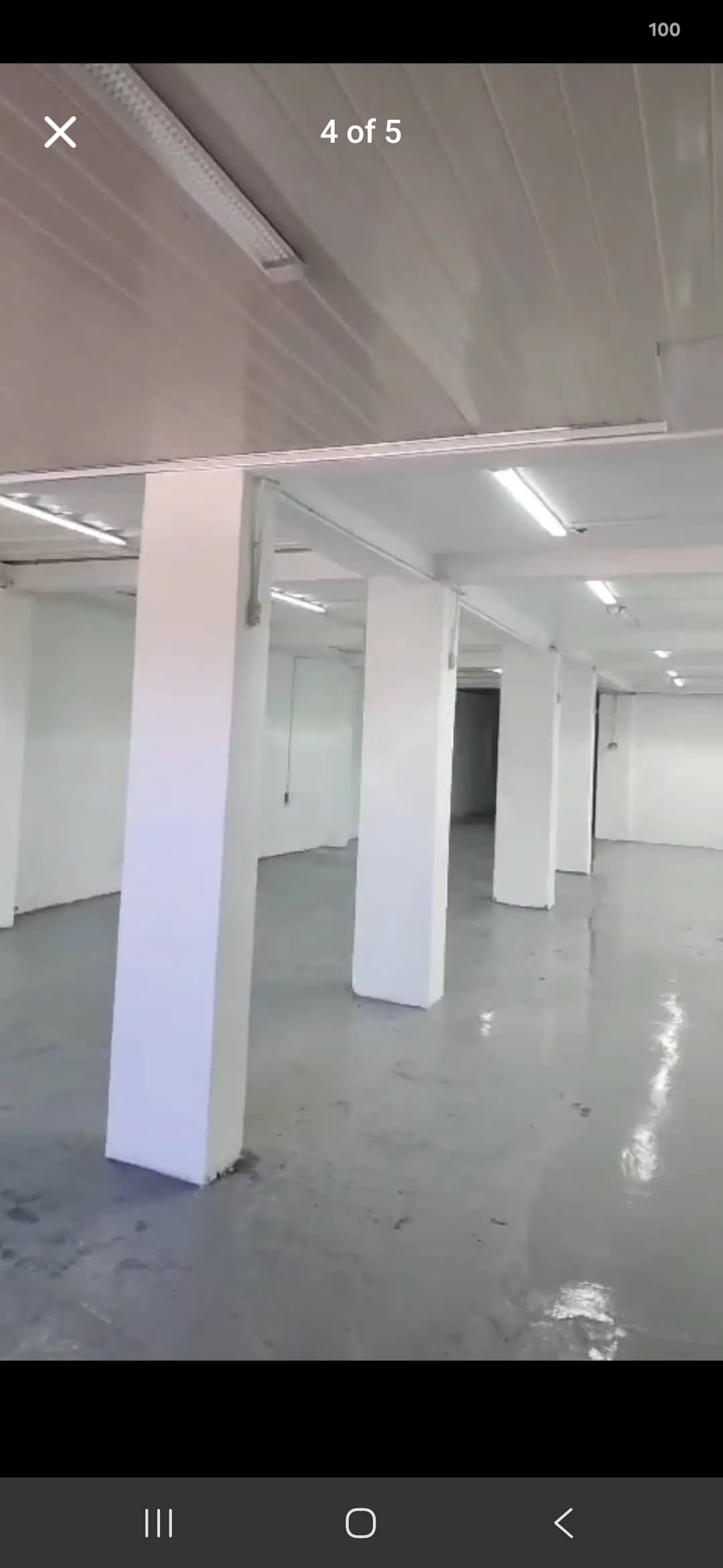 2 bedroom 2 baths upper apartment Commercial use downstairs