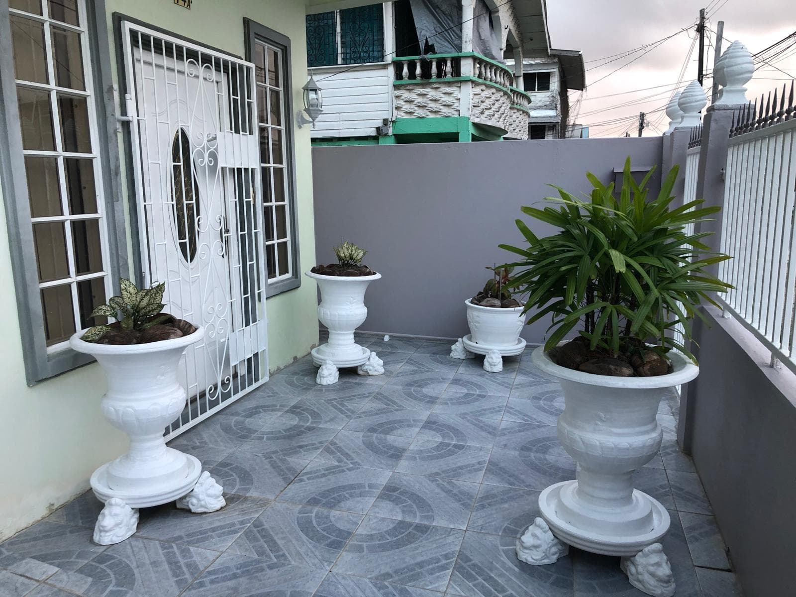 Cozy 3-Bedroom Apartment