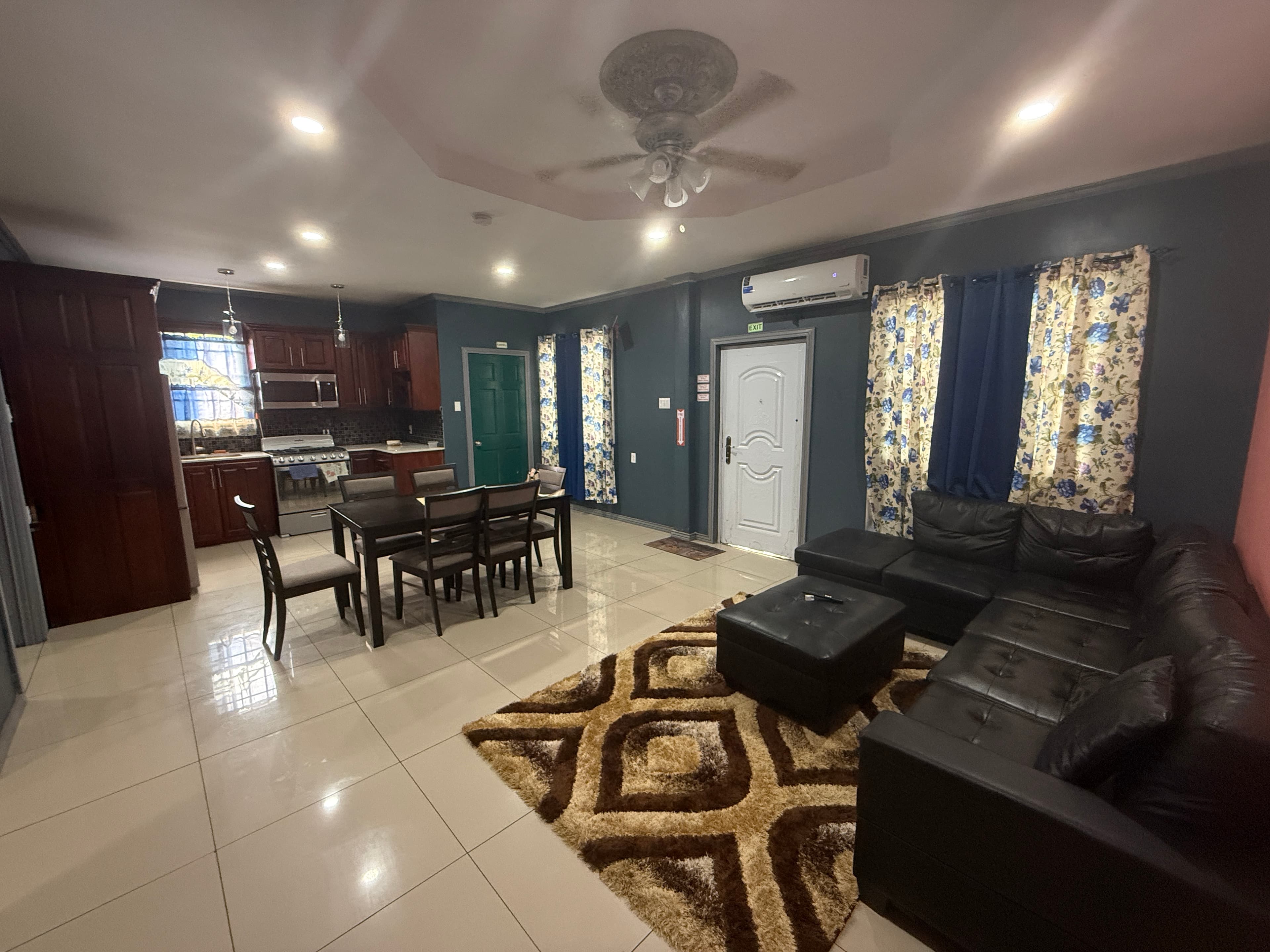 Spacious Two-bedroom apartment in Diamond
