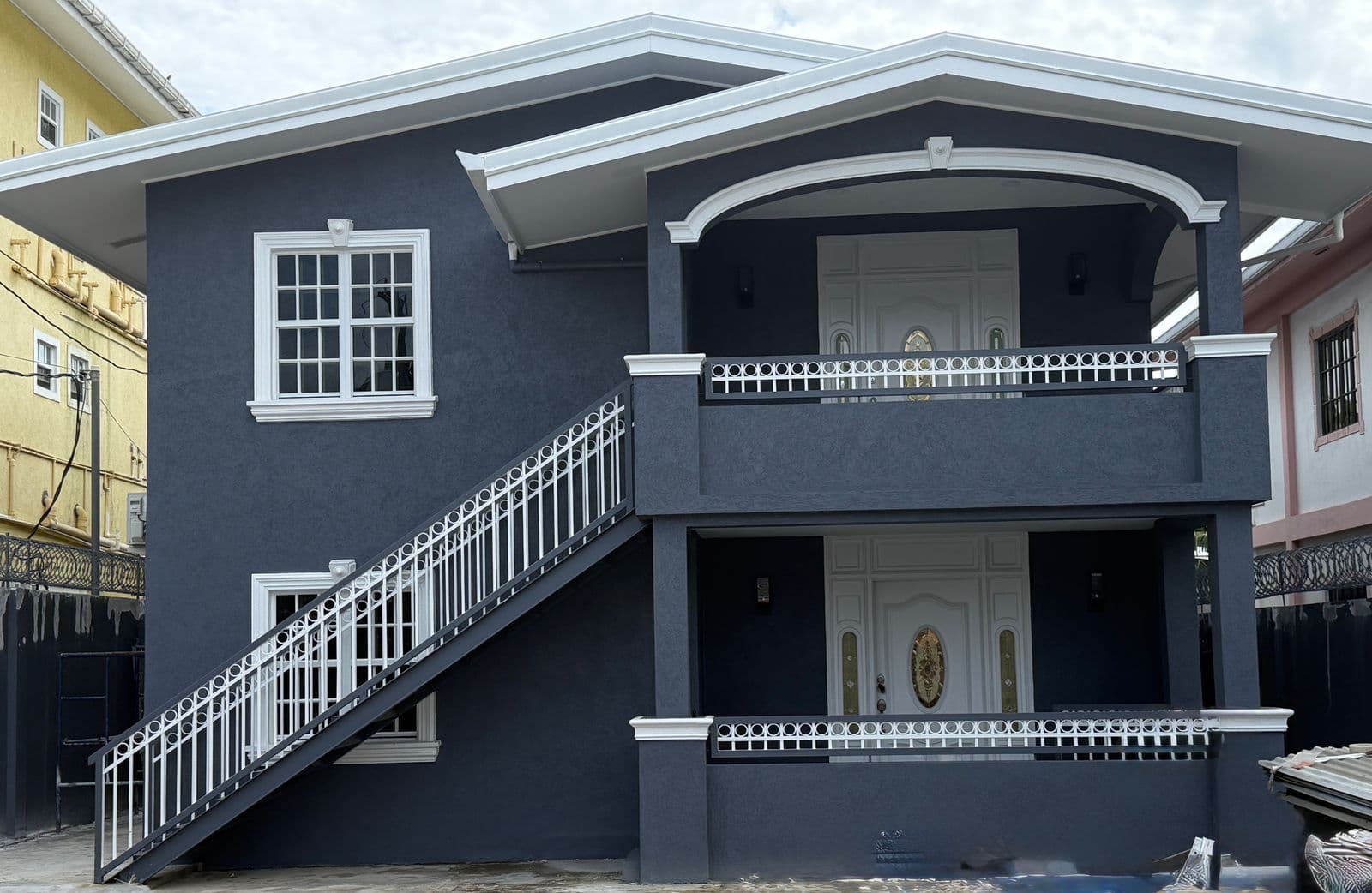 Fully Furnished 3-Bedroom Upper Flat Apartment for Rent – Albertown, Georgetown