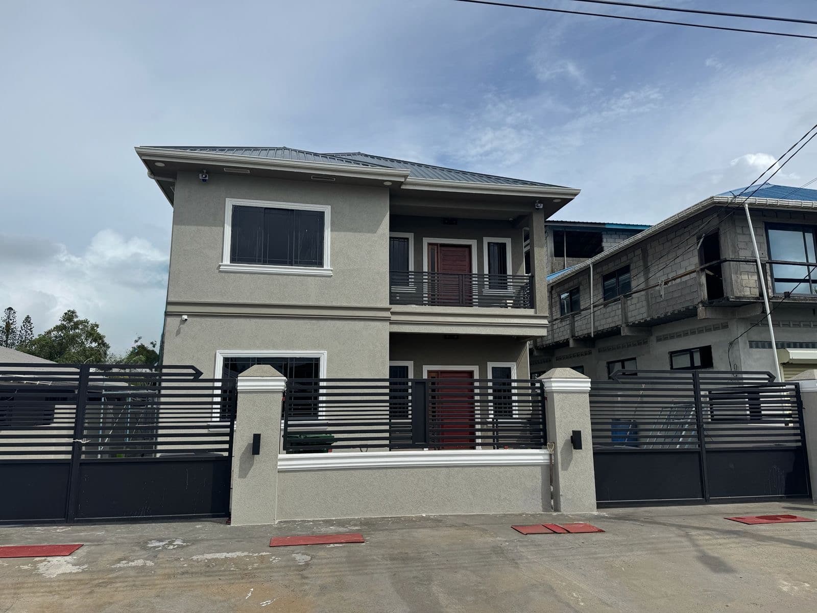 Spacious 3-Bedroom Apartment in Farm