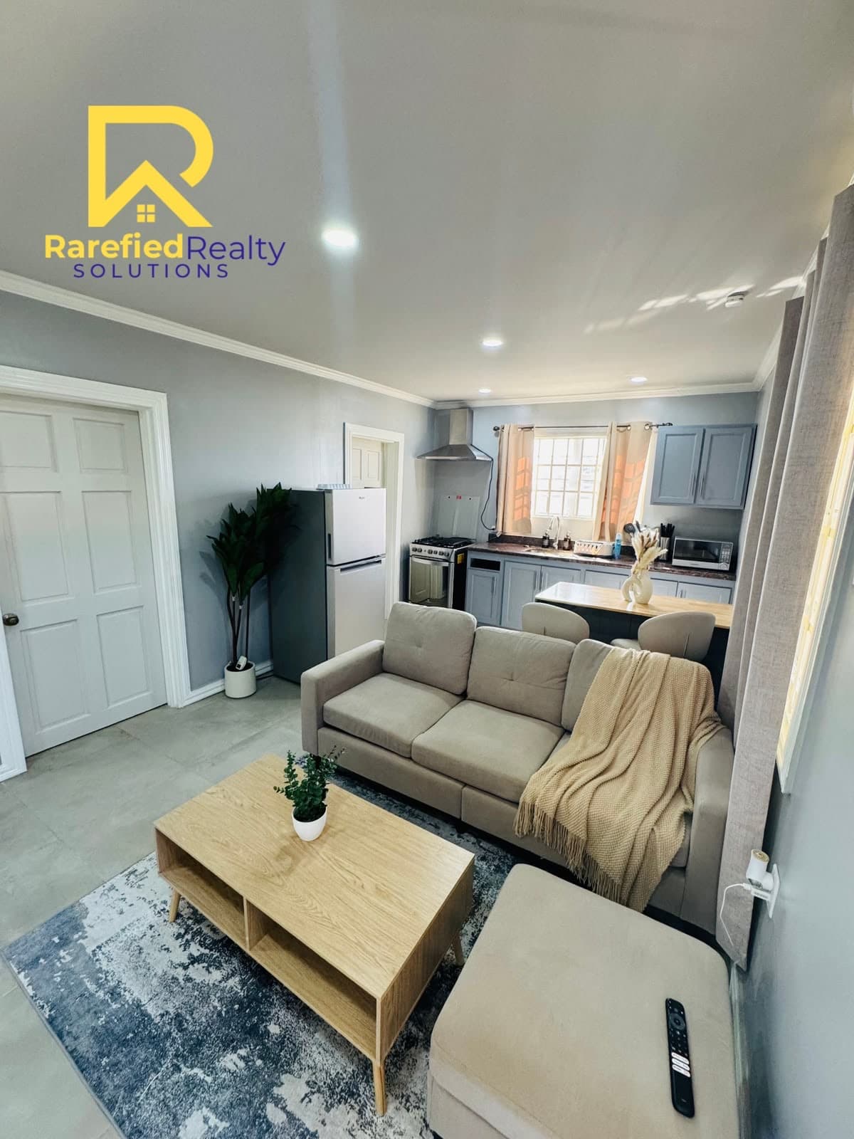 Stylish Furnished 1-Bedroom Apartment in South Ruimveldt