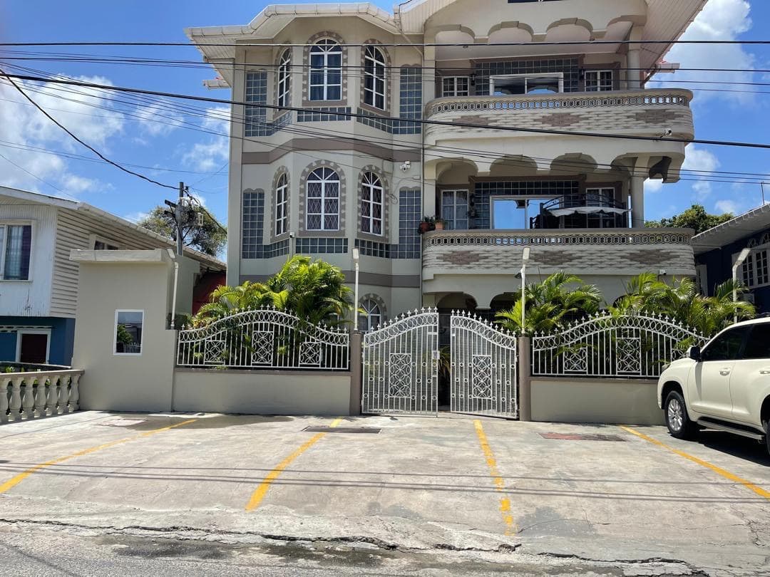 Furnished Comfort: Secure Living in John and Sheriff Street