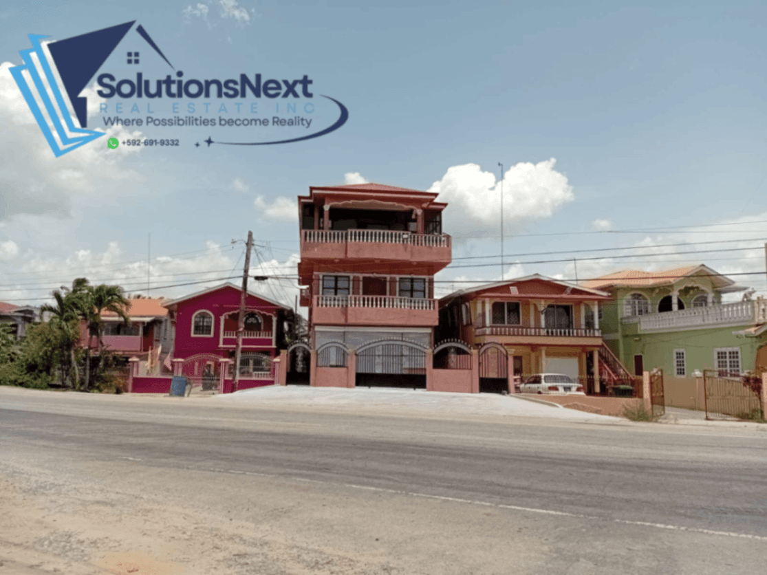 Prime Commercial Location - Bottom Flat