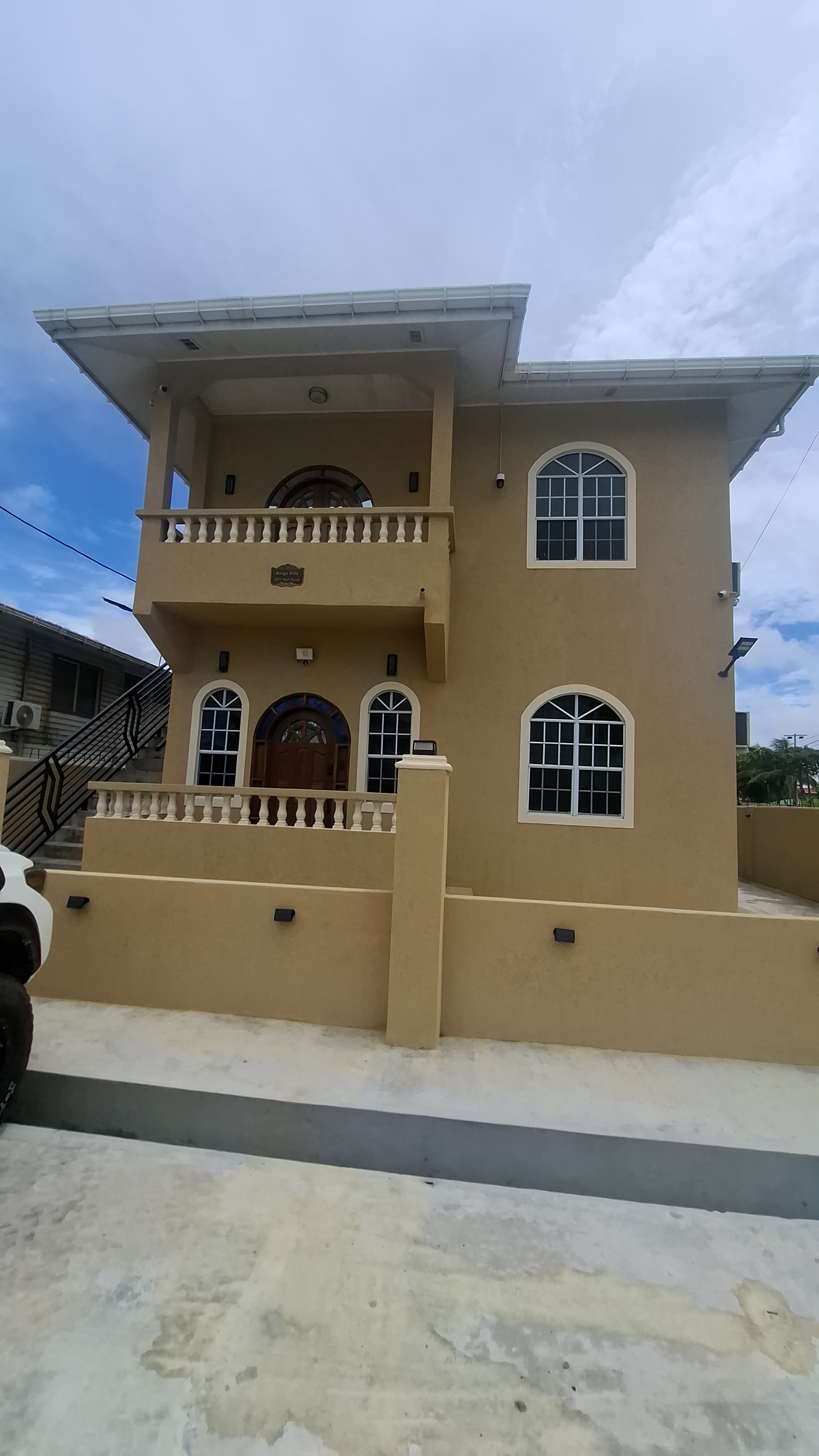 Fully furnished One Bedroom loft apartment