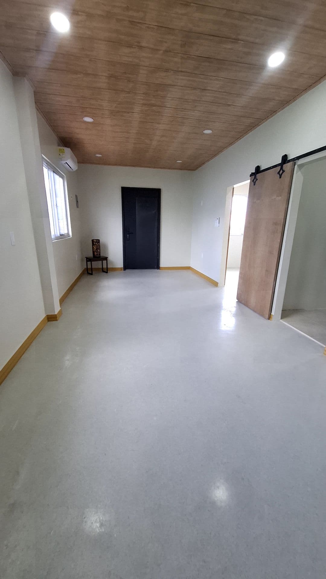 Prime Office Space with Conference and Reception Areas in Georgetown